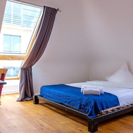 Roof Rooms Карлсруе Екстериор снимка