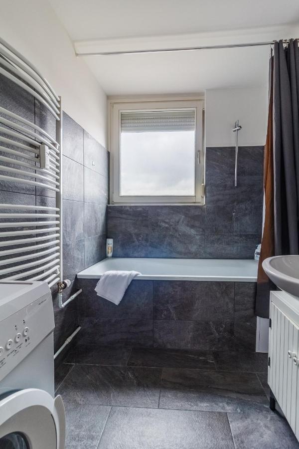 Roof Rooms Карлсруе Екстериор снимка